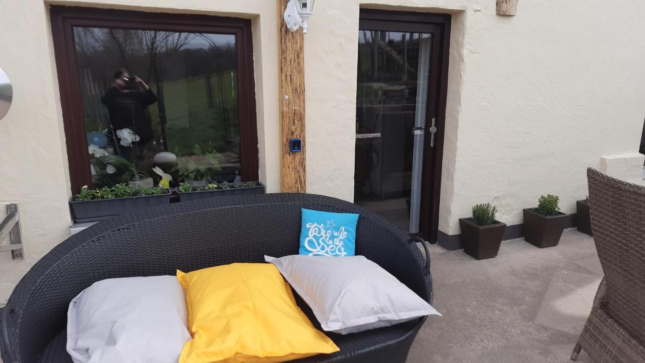Wellness Ferienwohnung Biene Im Bergischen Land Much Exterior foto